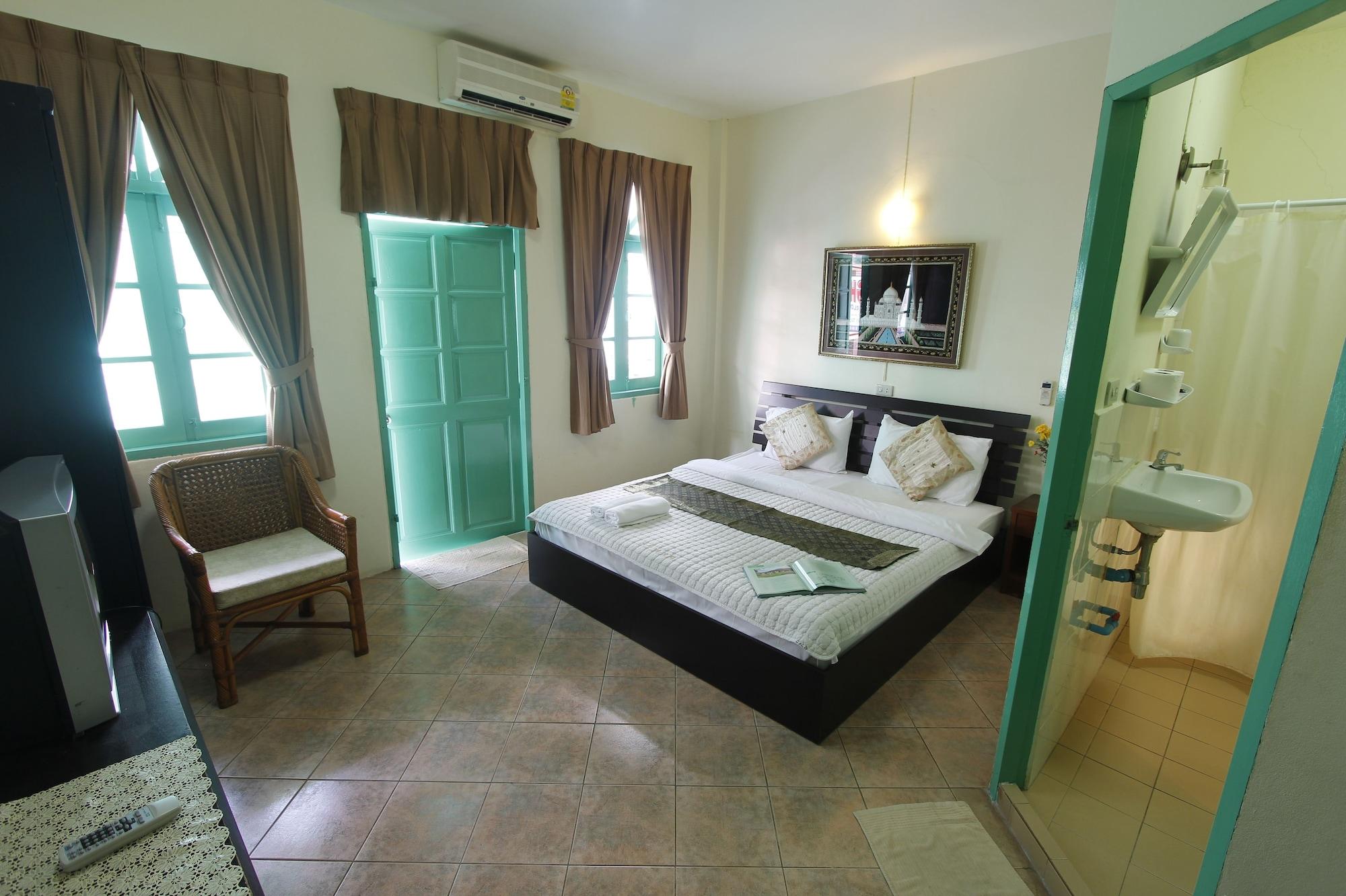 โกลด์ซี บีช Hotel Patong ภายนอก รูปภาพ