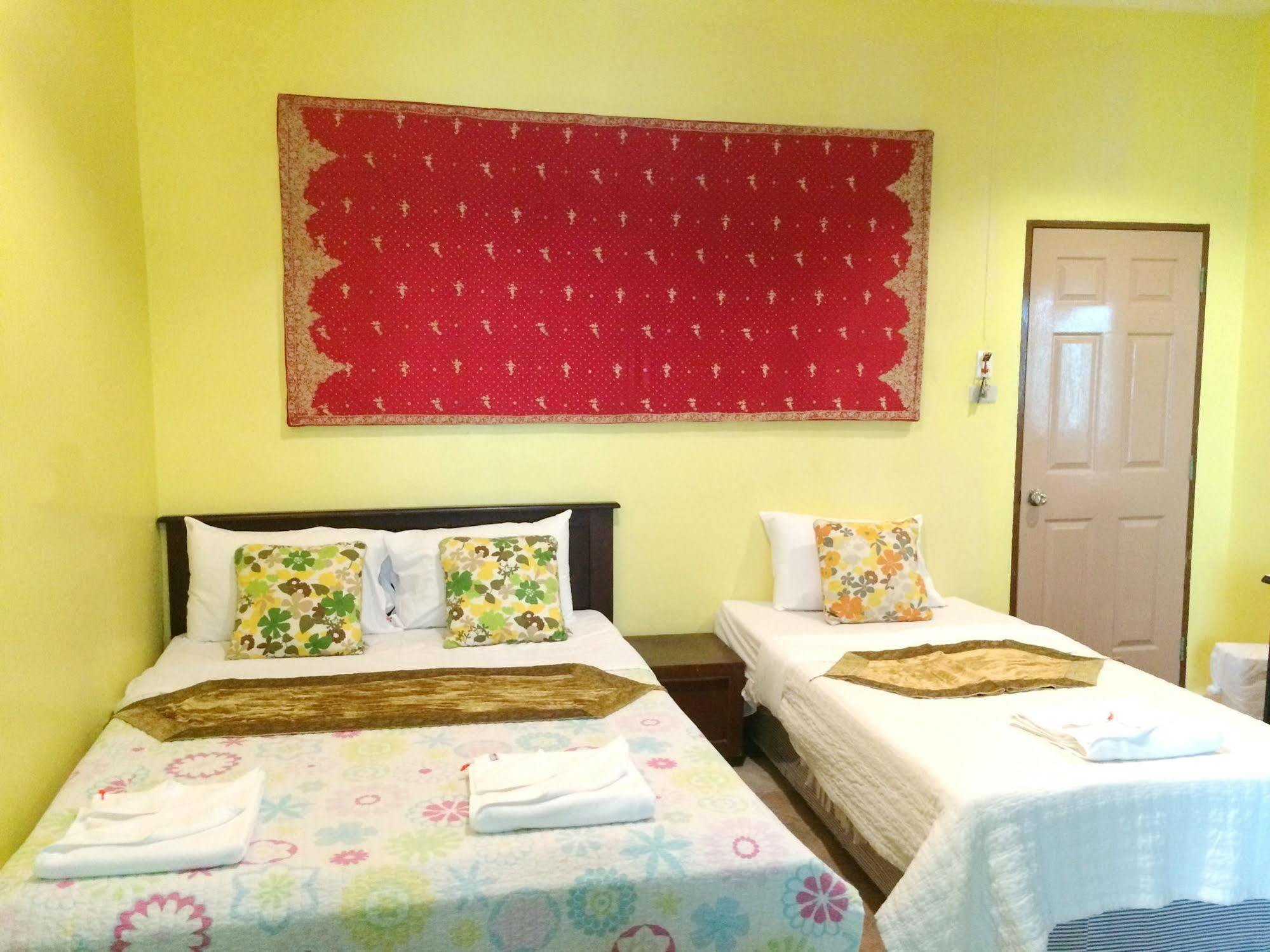 โกลด์ซี บีช Hotel Patong ภายนอก รูปภาพ