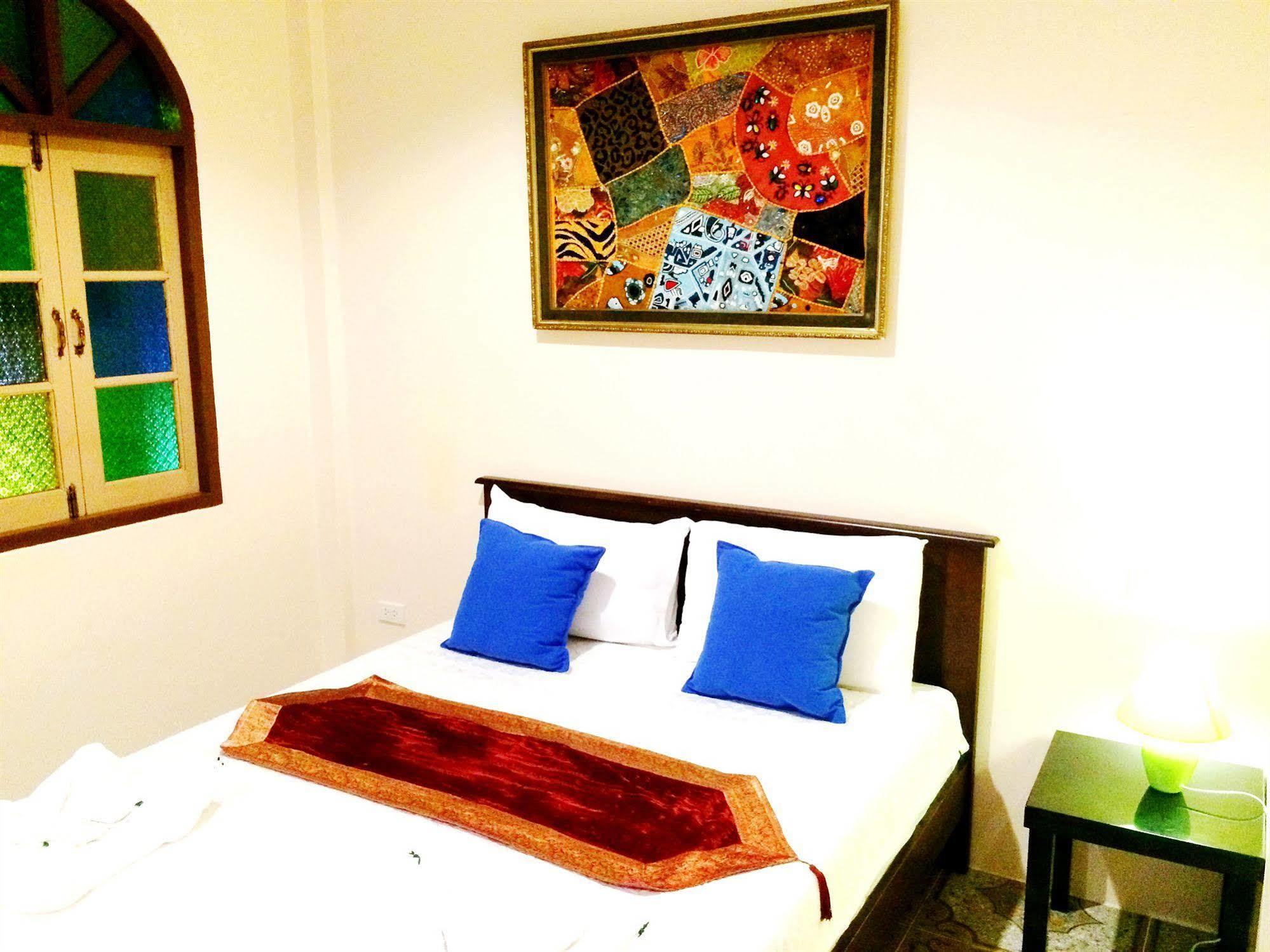 โกลด์ซี บีช Hotel Patong ภายนอก รูปภาพ