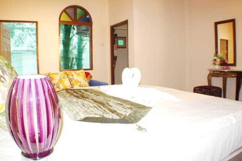 โกลด์ซี บีช Hotel Patong ภายนอก รูปภาพ